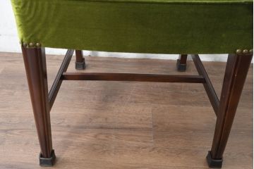 中古　美品　神戸洋家具　メープル不二屋　上品な佇まいが魅力的なダイニングチェア4脚セット(椅子、イス、アームレスチェア、ばら売り可能)(R-084420)