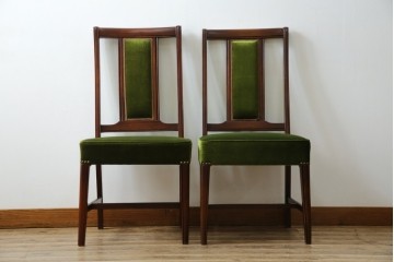 中古　美品　神戸洋家具　メープル不二屋　上品な佇まいが魅力的なダイニングチェア2脚セット　(R-084420)