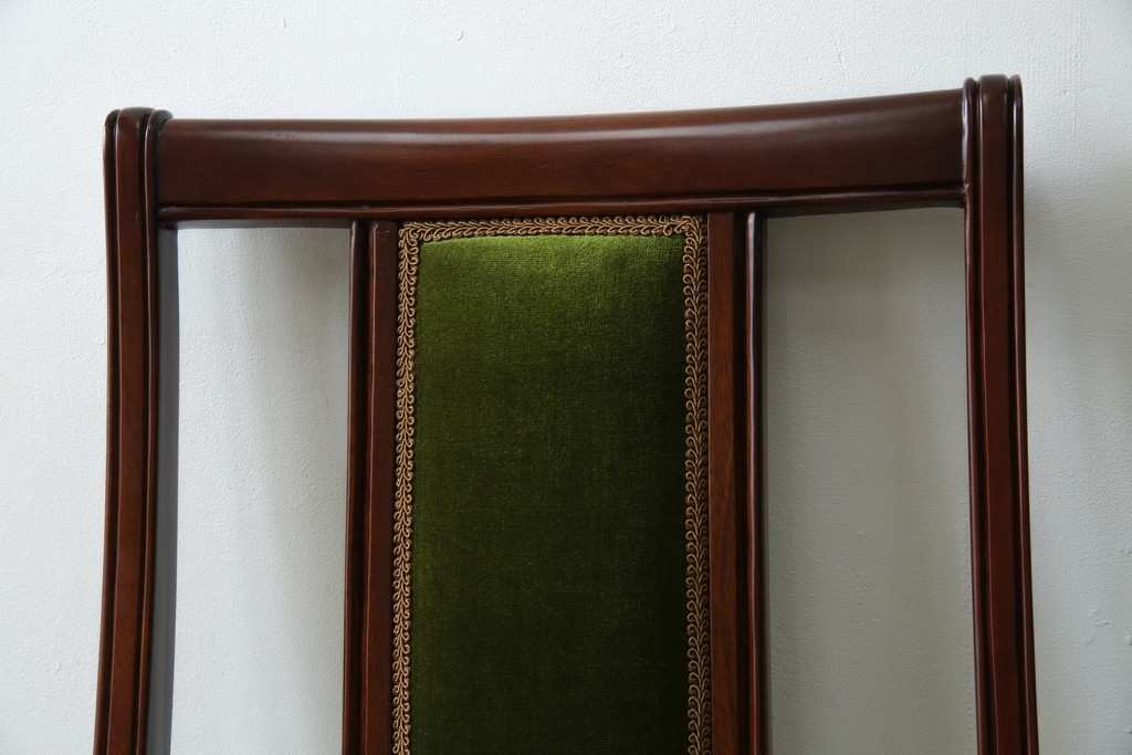 中古　美品　神戸洋家具　メープル不二屋　上品な佇まいが魅力的なダイニングチェア2脚セット　(R-084420)