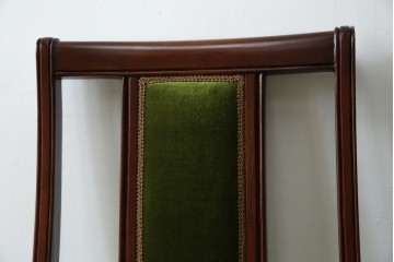 中古　美品　神戸洋家具　メープル不二屋　上品な佇まいが魅力的なダイニングチェア2脚セット　(R-084420)