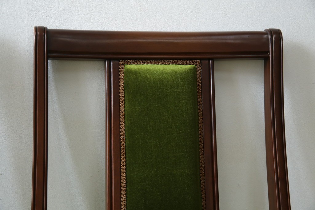 中古　美品　神戸洋家具　メープル不二屋　上品な佇まいが魅力的なダイニングチェア2脚セット　(R-084420)