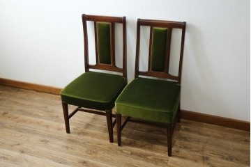 中古　美品　神戸洋家具　メープル不二屋　上品な佇まいが魅力的なダイニングチェア2脚セット　(R-084420)