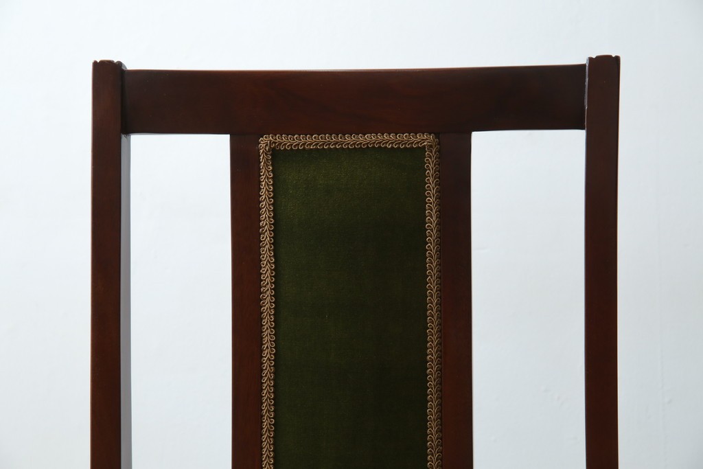 中古　美品　神戸洋家具　メープル不二屋　上品な佇まいが魅力的なダイニングチェア2脚セット　(R-084420)