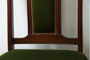 中古　美品　神戸洋家具　メープル不二屋　上品な佇まいが魅力的なダイニングチェア2脚セット　(R-084420)