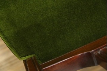 中古　美品　神戸洋家具　メープル不二屋　上品な佇まいが魅力的なダイニングチェア2脚セット　(R-084420)