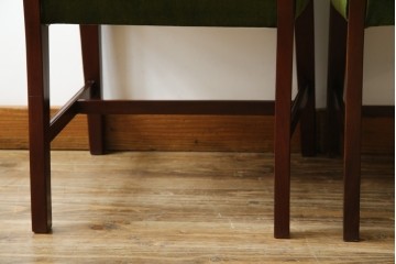 中古　美品　神戸洋家具　メープル不二屋　上品な佇まいが魅力的なダイニングチェア2脚セット　(R-084420)