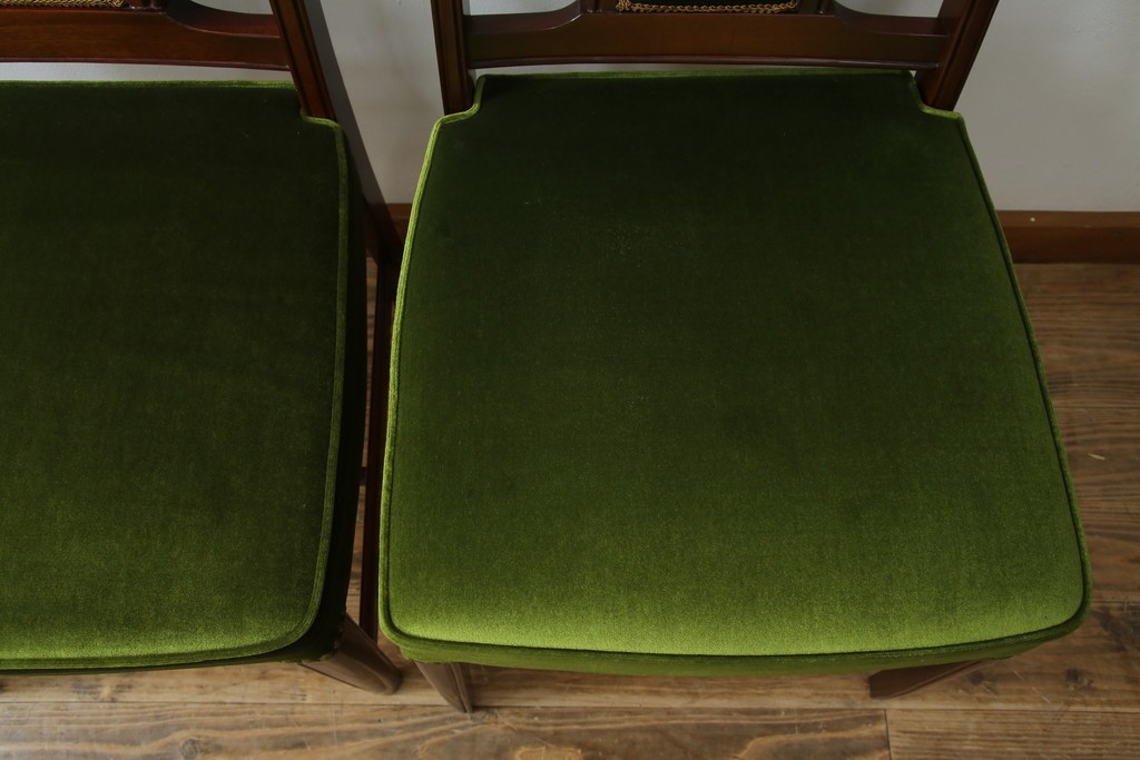 中古　美品　神戸洋家具　メープル不二屋　上品な佇まいが魅力的なダイニングチェア2脚セット　(R-084420)