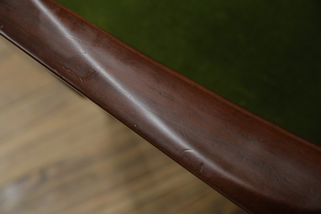 中古　神戸洋家具　メープル不二屋　上品な佇まいが魅力的なアームチェア2脚セット　(R-084421)