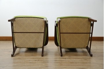 中古　神戸洋家具　メープル不二屋　上品な佇まいが魅力的なアームチェア2脚セット　(R-084421)