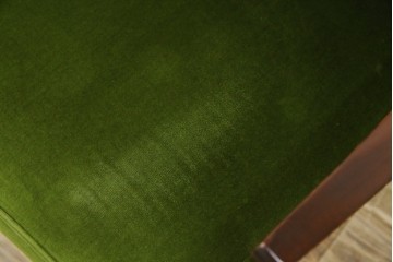 中古　神戸洋家具　メープル不二屋　上品な佇まいが魅力的なアームチェア2脚セット　(R-084421)