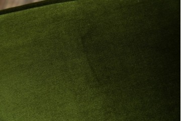 中古　神戸洋家具　メープル不二屋　上品な佇まいが魅力的なアームチェア2脚セット　(R-084421)