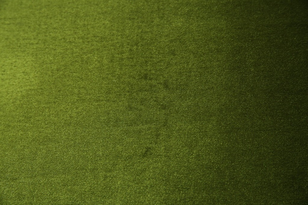 中古　神戸洋家具　メープル不二屋　上品な佇まいが魅力的なアームチェア2脚セット　(R-084421)