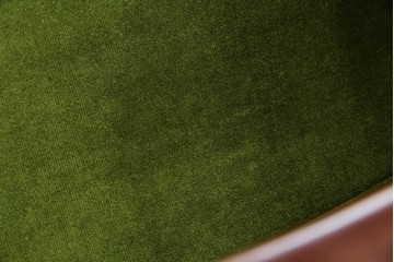 中古　神戸洋家具　メープル不二屋　上品な佇まいが魅力的なアームチェア2脚セット　(R-084421)