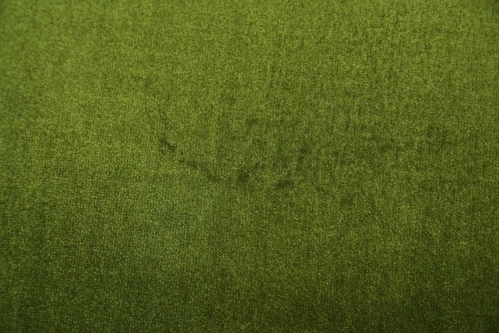 中古　神戸洋家具　メープル不二屋　上品な佇まいが魅力的なアームチェア2脚セット　(R-084421)