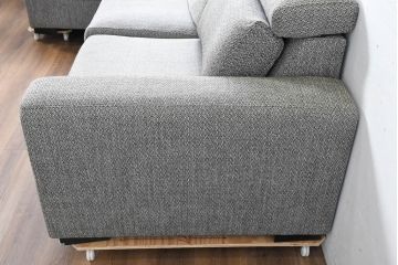 中古　美品　展示品　BoConcept(ボーコンセプト)　ヘッドレストの高さ調節可能　モダンで落ち着いた雰囲気の3人掛けソファ(2人掛け、3P、2P、L字型ソファ、カウチソファ、コーナーソファ、北欧)(定価約70万円)(R-084422)