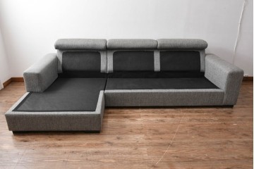 中古　美品　展示品　BoConcept(ボーコンセプト)　ヘッドレストの高さ調節可能　モダンで落ち着いた雰囲気の3人掛けソファ(2人掛け、3P、2P、L字型ソファ、カウチソファ、コーナーソファ、北欧)(定価約70万円)(R-084422)