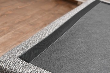 中古　美品　展示品　BoConcept(ボーコンセプト)　ヘッドレストの高さ調節可能　モダンで落ち着いた雰囲気の3人掛けソファ(2人掛け、3P、2P、L字型ソファ、カウチソファ、コーナーソファ、北欧)(定価約70万円)(R-084422)