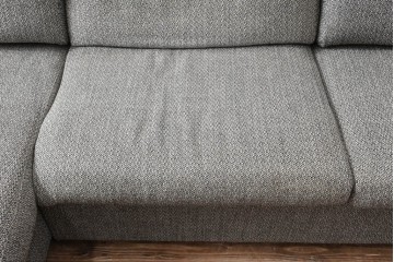 中古　美品　展示品　BoConcept(ボーコンセプト)　ヘッドレストの高さ調節可能　モダンで落ち着いた雰囲気の3人掛けソファ(2人掛け、3P、2P、L字型ソファ、カウチソファ、コーナーソファ、北欧)(定価約70万円)(R-084422)