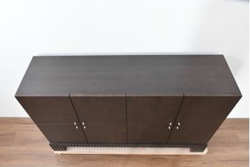 中古　美品　展示品　AIDEC(アイデック)　スタイリッシュなモダンデザインがお洒落なサイドボード(収納棚、戸棚、リビングボード、キャビネット)(定価約33万円)(R-084424)