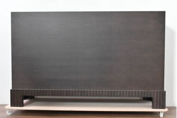 中古　美品　展示品　AIDEC(アイデック)　スタイリッシュなモダンデザインがお洒落なサイドボード(収納棚、戸棚、リビングボード、キャビネット)(定価約33万円)(R-084424)