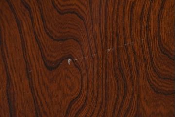 中古　美品　岩谷堂箪笥　くっきりとした杢目と立派な金具が全体を引き締め高級感を放つ観音扉付き着物箪笥(引き出し、和タンス、洋服箪笥、収納箪笥、観音箪笥、衣装たんす)(R-084425)