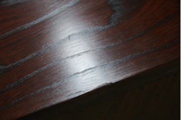 中古　美品　岩谷堂箪笥　くっきりとした杢目と立派な金具が全体を引き締め高級感を放つ観音扉付き着物箪笥　(R-084425)