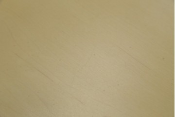 中古　希少な廃番品!　LYNN・HOLLYN(リン・ホーリン)　アンティーク調の取っ手や細やかな彫刻装飾が洗練されたデザインを引き立てるサイドボード　(R-084428)