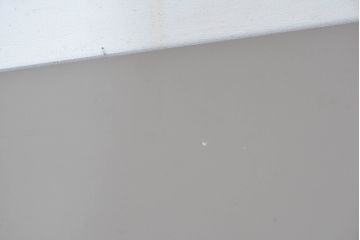中古　B&B イタリア(Italia)　サーフェス(Surface)　シンプルでスタイリッシュなデザインと機能的収納で空間を引き立てるローテーブル(センターテーブル、リビングテーブル)(定価約110万円)(R-084429)