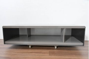 中古　B&B イタリア(Italia)　サーフェス(Surface)　シンプルでスタイリッシュなデザインと機能的収納で空間を引き立てるローテーブル(センターテーブル、リビングテーブル)(定価約110万円)(R-084429)