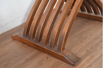 中古　美品　イタリア輸入家具　獅子の彫刻が映える重厚な意匠のサヴォナローラチェア2脚セット(椅子、折りたたみチェア、イス、バラ売り可能)(R-084432)