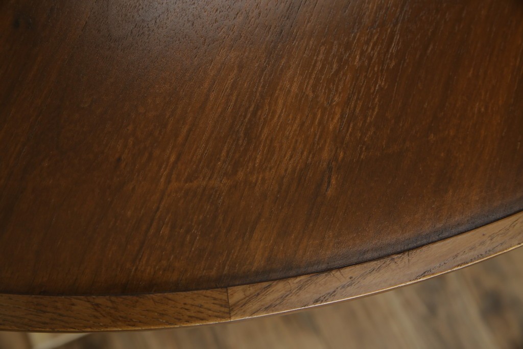 中古　藤栄(FUJIEI )　ペスコ(PESCO )　木の温もりとガラスの抜け感が魅力のラウンドテーブル　(R-084433)