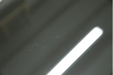 中古　藤栄(FUJIEI )　ペスコ(PESCO )　木の温もりとガラスの抜け感が魅力のラウンドテーブル　(R-084433)