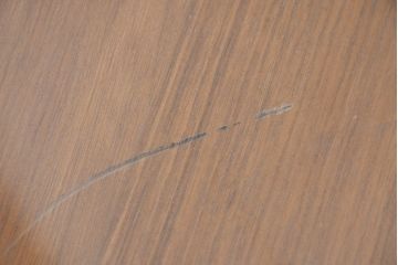 中古　藤栄(FUJIEI )　ペスコ(PESCO )　木の温もりとガラスの抜け感が魅力のラウンドテーブル(ダイニングテーブル、2人用、4人用、2人掛け、4人掛け、作業台、丸テーブル)(R-084433)