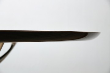 和製ビンテージ　ADAL(アダル)　レッドカラーがアクセント!放射状に伸びるレッグがオブジェのようなリンクテーブル　定価約20万円　(R-084434)