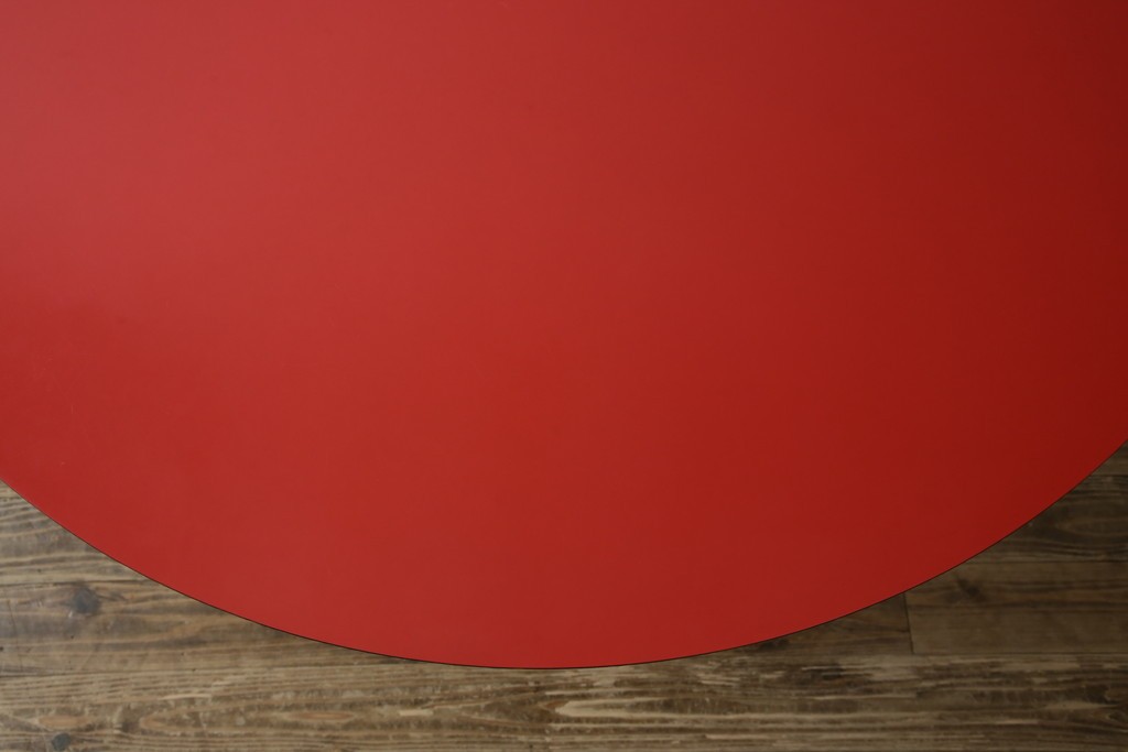 和製ビンテージ　ADAL(アダル)　レッドカラーがアクセント!放射状に伸びるレッグがオブジェのようなリンクテーブル　定価約20万円　(R-084434)