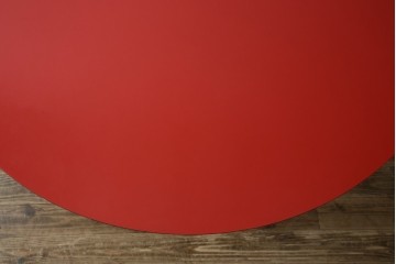 和製ビンテージ　ADAL(アダル)　レッドカラーがアクセント!放射状に伸びるレッグがオブジェのようなリンクテーブル　定価約20万円　(R-084434)