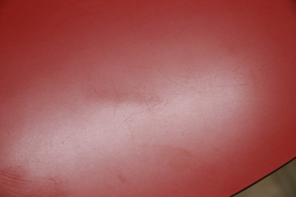 和製ビンテージ　ADAL(アダル)　レッドカラーがアクセント!放射状に伸びるレッグがオブジェのようなリンクテーブル　定価約20万円　(R-084434)