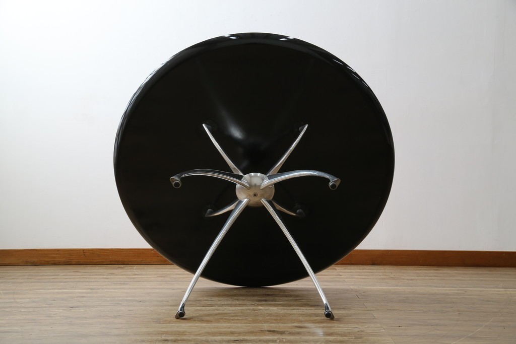 和製ビンテージ　ADAL(アダル)　レッドカラーがアクセント!放射状に伸びるレッグがオブジェのようなリンクテーブル　定価約20万円　(R-084434)