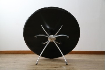 和製ビンテージ　ADAL(アダル)　レッドカラーがアクセント!放射状に伸びるレッグがオブジェのようなリンクテーブル　定価約20万円　(R-084434)