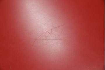 和製ビンテージ　ADAL(アダル)　レッドカラーがアクセント!放射状に伸びるレッグがオブジェのようなリンクテーブル　定価約20万円　(R-084434)