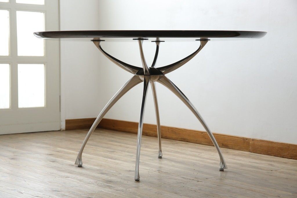 和製ビンテージ　ADAL(アダル)　レッドカラーがアクセント!放射状に伸びるレッグがオブジェのようなリンクテーブル　定価約20万円　(R-084434)