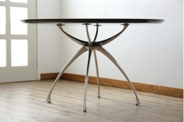 和製ビンテージ　ADAL(アダル)　レッドカラーがアクセント!放射状に伸びるレッグがオブジェのようなリンクテーブル　定価約20万円　(R-084434)