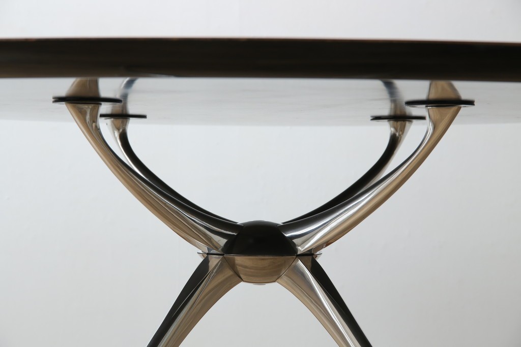 和製ビンテージ　ADAL(アダル)　レッドカラーがアクセント!放射状に伸びるレッグがオブジェのようなリンクテーブル　定価約20万円　(R-084434)