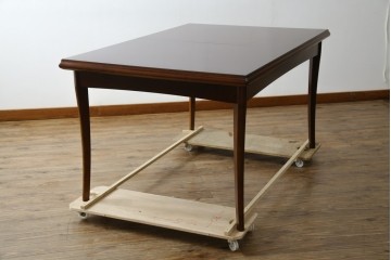 中古　美品　神戸洋家具　メープル不二屋　上品なカラーが高級感を醸し出すエクステンションテーブル　(R-084435)