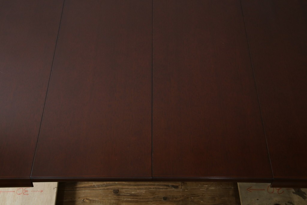 中古　美品　神戸洋家具　メープル不二屋　上品なカラーが高級感を醸し出すエクステンションテーブル　(R-084435)