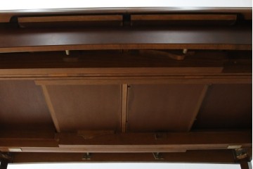 中古　美品　神戸洋家具　メープル不二屋　上品なカラーが高級感を醸し出すエクステンションテーブル　(R-084435)