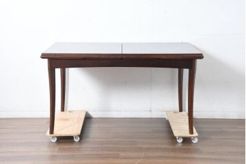中古　美品　神戸洋家具　メープル不二屋　上品なカラーが高級感を醸し出すエクステンションテーブル(ダイニングテーブル、拡張式テーブル、伸長式、食卓、4人掛け、6人掛け、8人掛け、4人用、6人用、8人用)(R-084435)