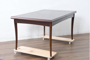 中古　美品　神戸洋家具　メープル不二屋　上品なカラーが高級感を醸し出すエクステンションテーブル(ダイニングテーブル、拡張式テーブル、伸長式、食卓、4人掛け、6人掛け、8人掛け、4人用、6人用、8人用)(R-084435)