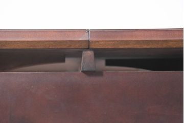 中古　美品　神戸洋家具　メープル不二屋　上品なカラーが高級感を醸し出すエクステンションテーブル(ダイニングテーブル、拡張式テーブル、伸長式、食卓、4人掛け、6人掛け、8人掛け、4人用、6人用、8人用)(R-084435)