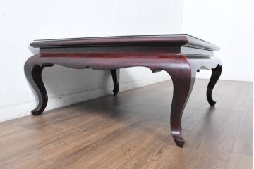 中古　美品!!　ベトナム民芸家具　工芸品　見ごたえのある精彩な細工が目を引くガラス天板の座卓(ローテーブル、センターテーブル、リビングテーブル)(R-084437)
